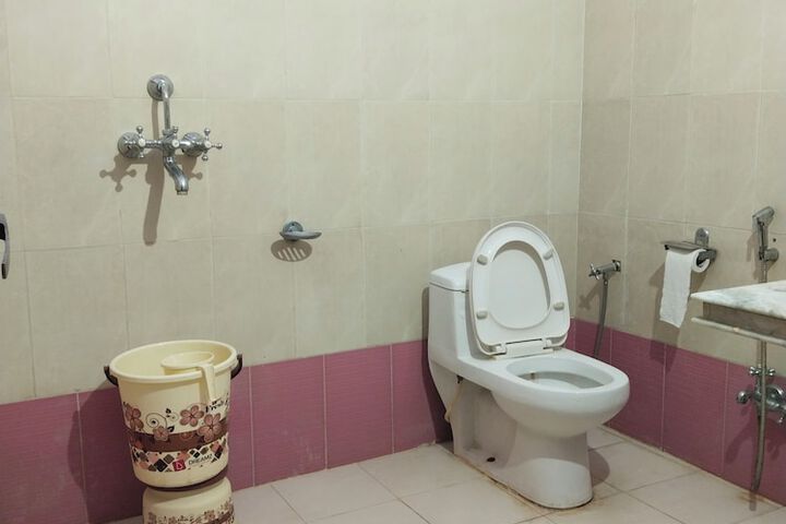 Room 35 of 43