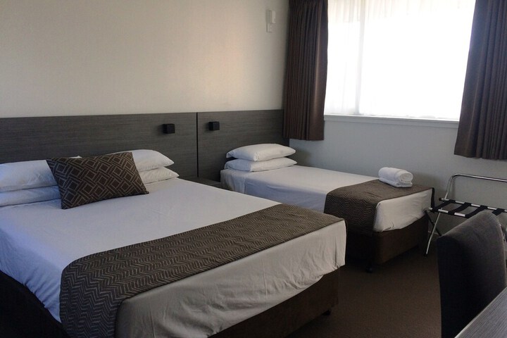 Room 6 of 60