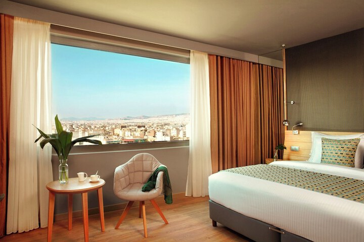 Room 60 of 89