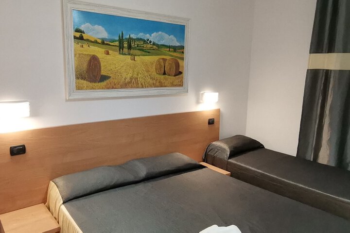 Room 15 of 44