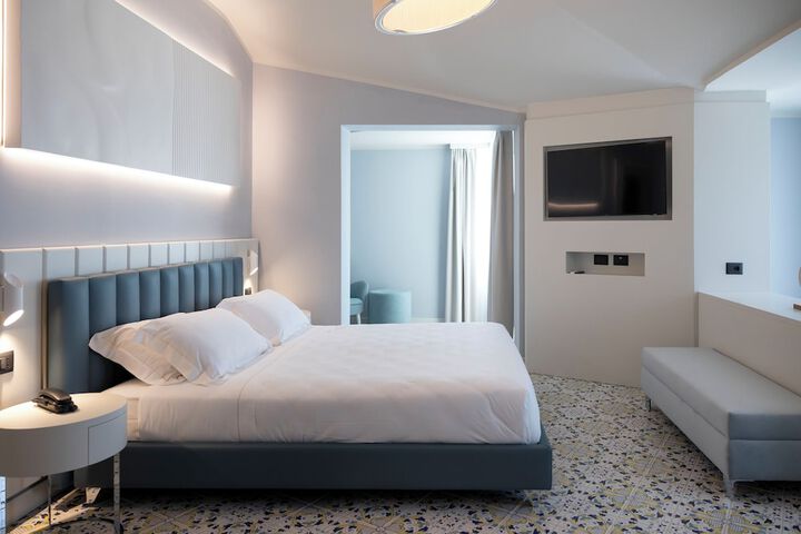 Room 9 of 57