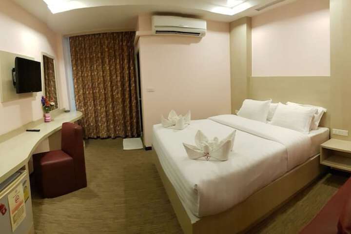 Room 26 of 56