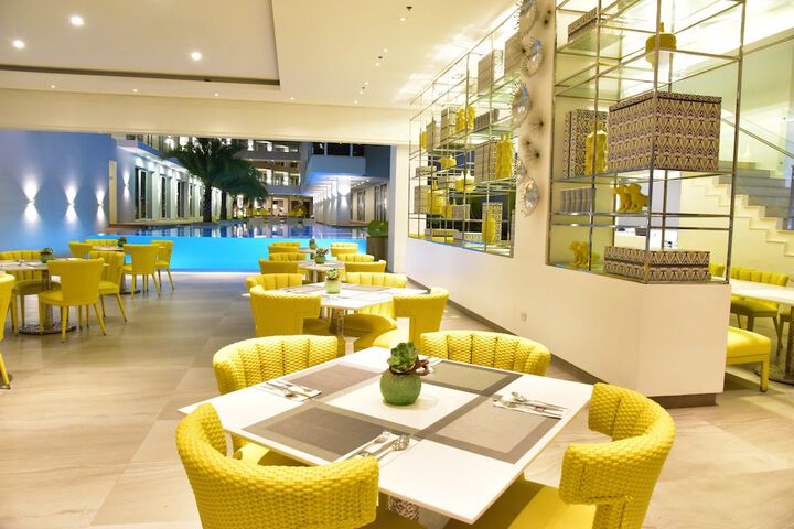 Dining Photos
