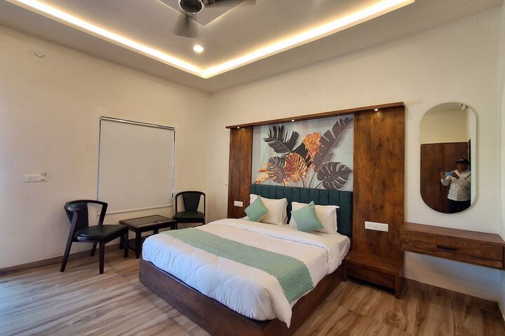 Room 19 of 63