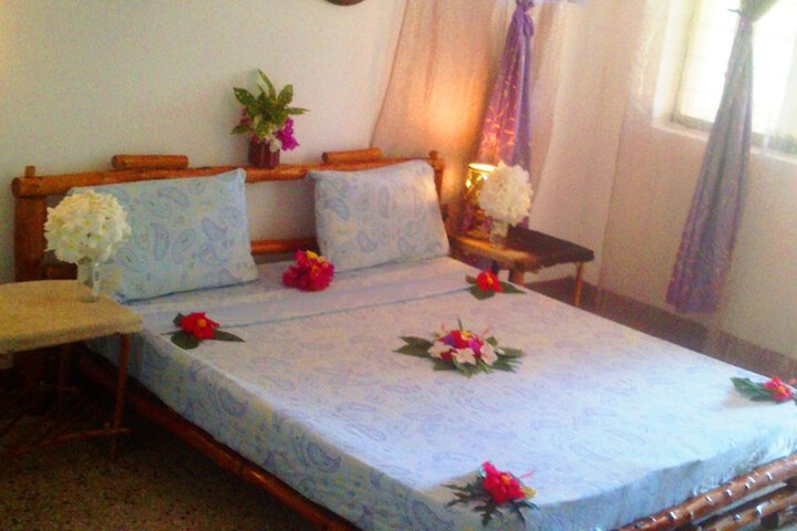 Room 17 of 60