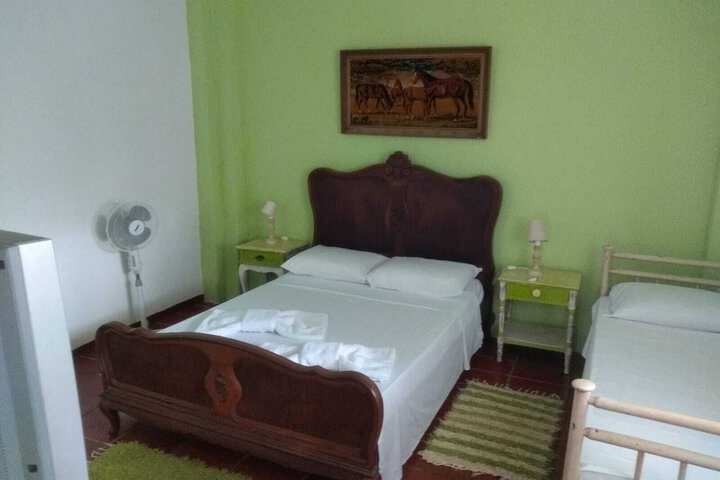 Room 14 of 50