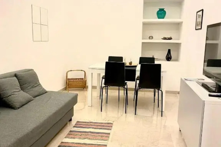 Room 3 of 14