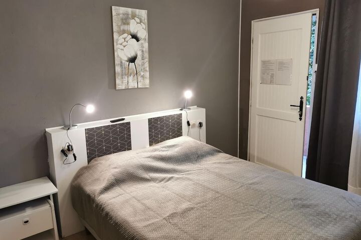 Room 18 of 64