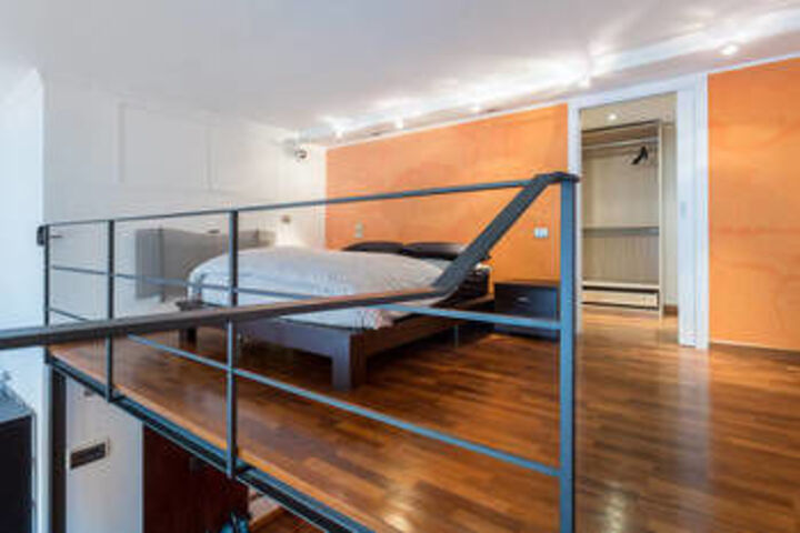 Room 7 of 22