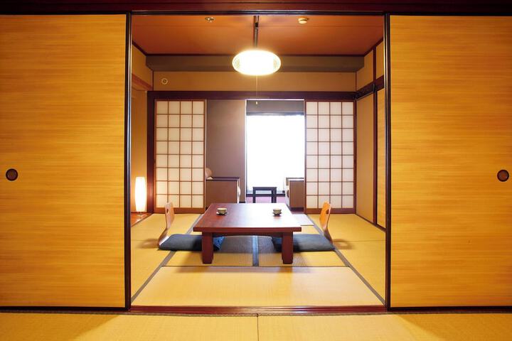 Room 8 of 59