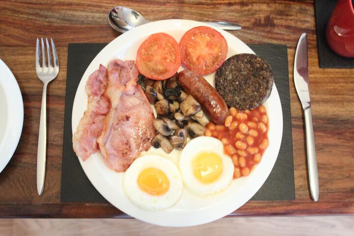Breakfast meal