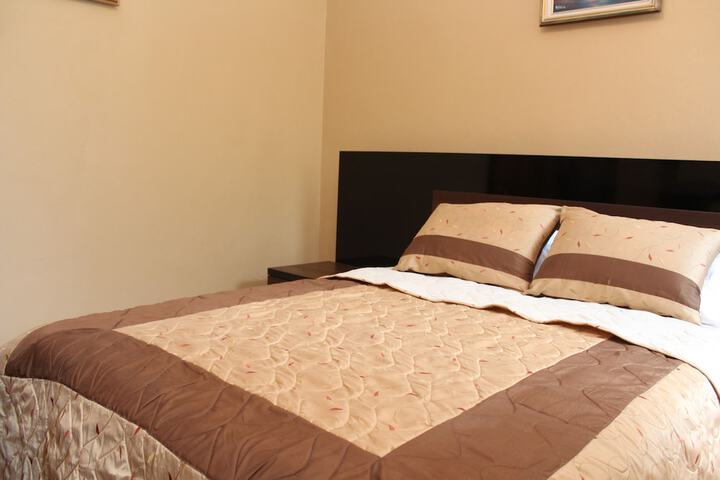 Room 4 of 46