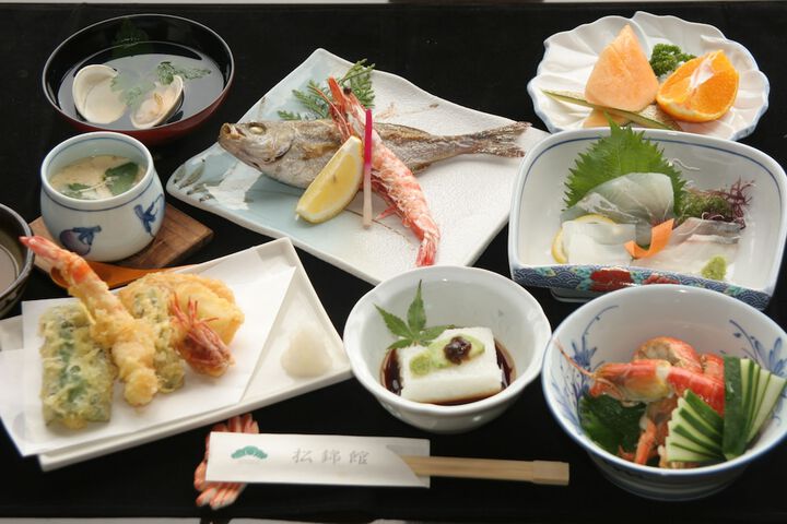 Dining Photos
