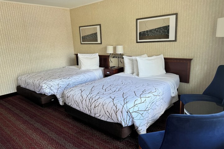 2 Double Beds (5 of 15)