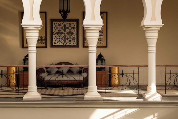 Guest Lobby