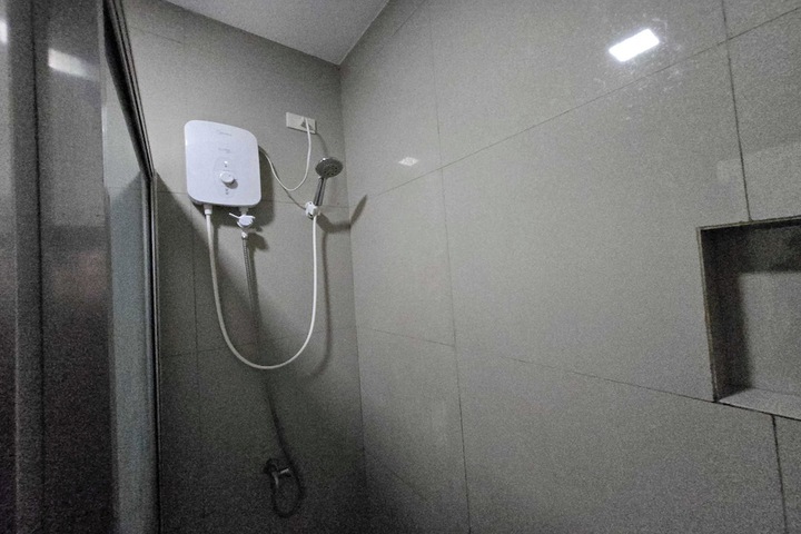 Room 25 of 60
