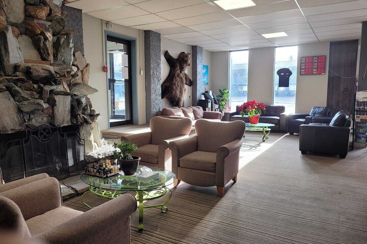 Guest Lobby