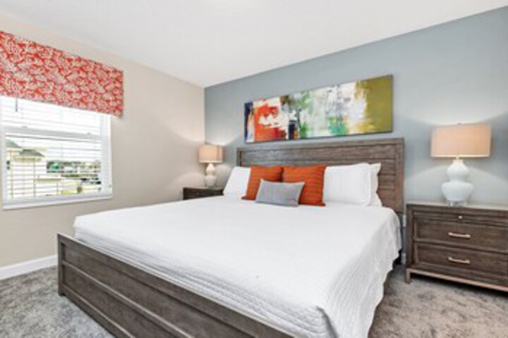 Room 145 of 179