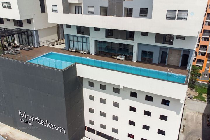 Hotel 243 of 254