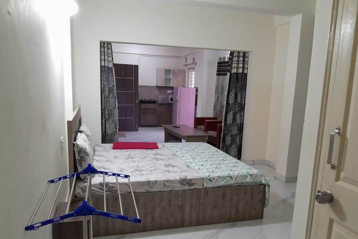 Room 5 of 58