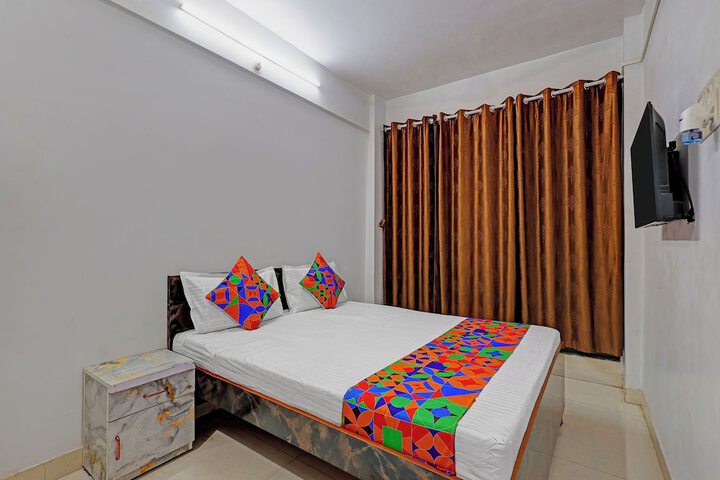 Room 6 of 29