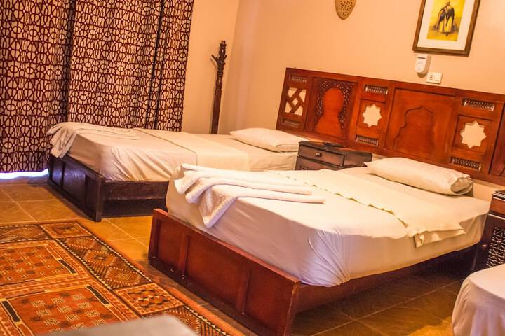 Room 26 of 74