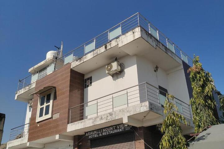 Aravalli Mount View Hotel & Restaurant