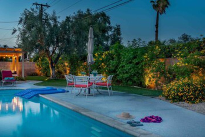 Pool 29 of 52