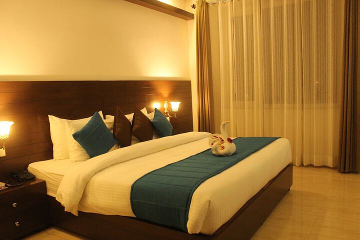 Room 52 of 97