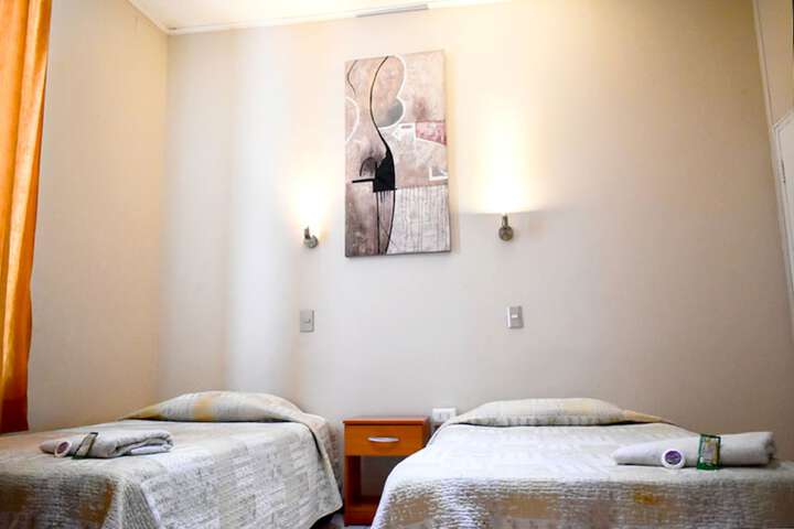 Room 32 of 67