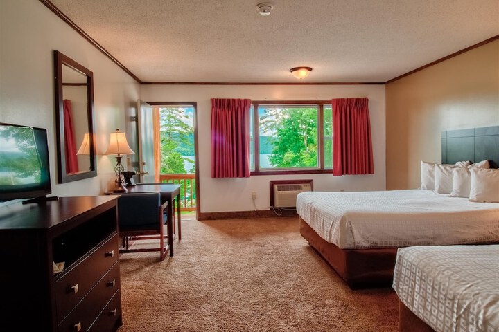 Photo of Lake N Pines Motel