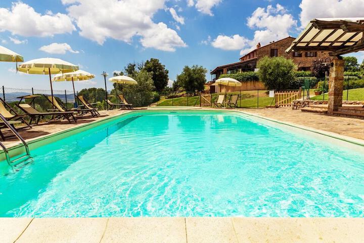 Pool 39 of 63