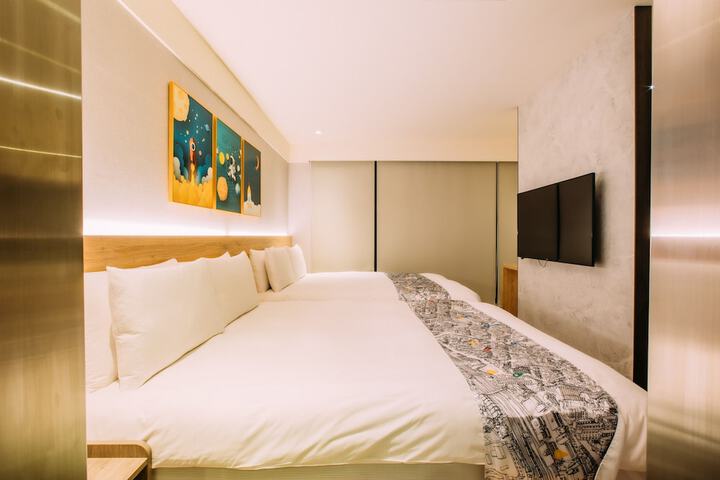 Room 69 of 210