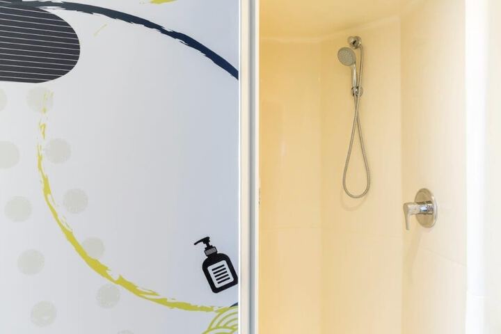 Bath Interior