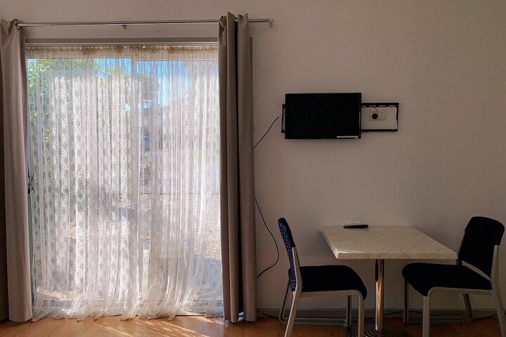 Room 12 of 50