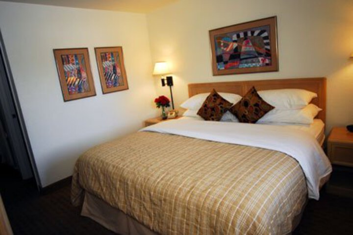 Affordable Inns in Wheat Ridge, CO