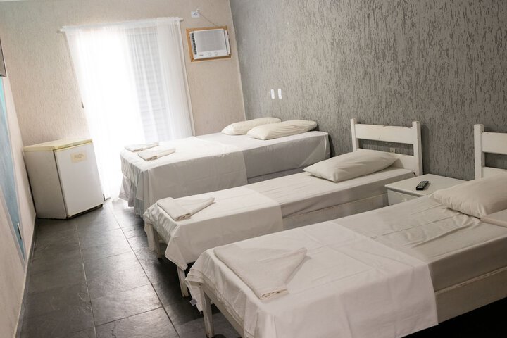 Room 26 of 121