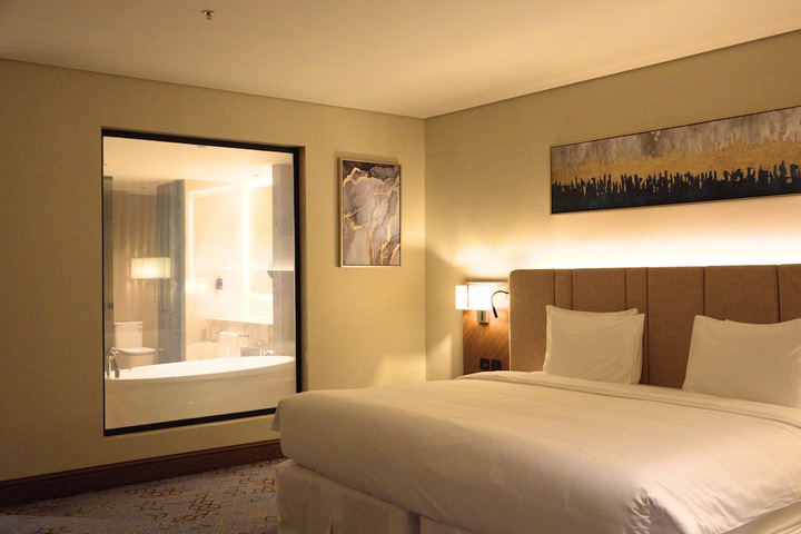 Room 3 of 17