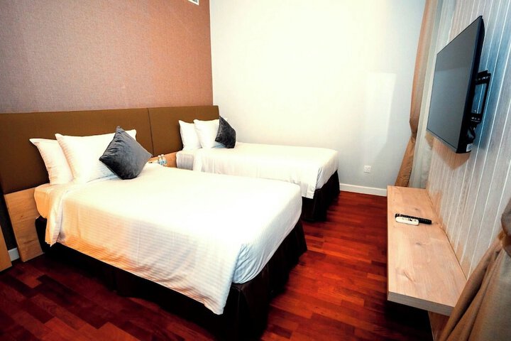Room 16 of 61