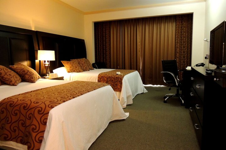 Room 5 of 67