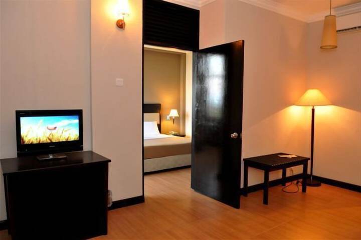 Room 19 of 45