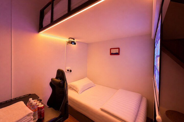 Room 90 of 121