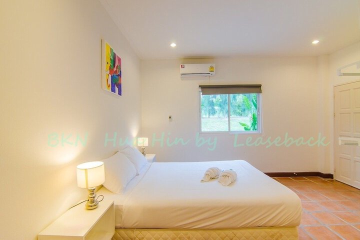 Room 14 of 76