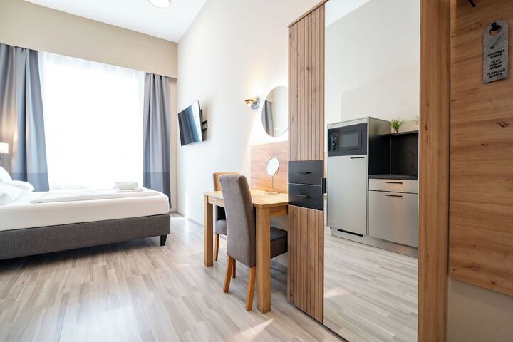 Room 36 of 118