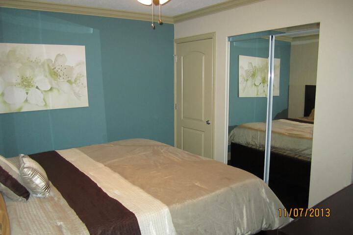 Room 10 of 210