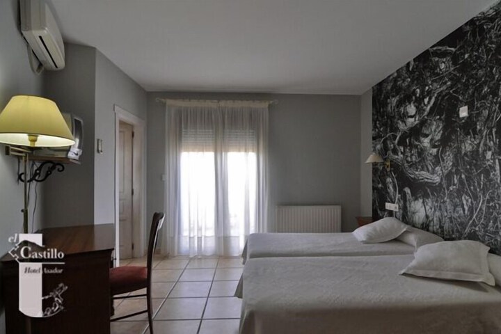 Room 43 of 97