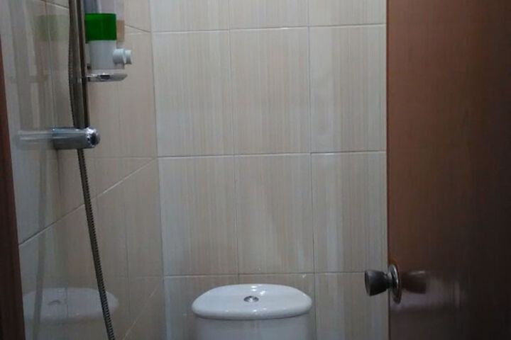 Room 14 of 24