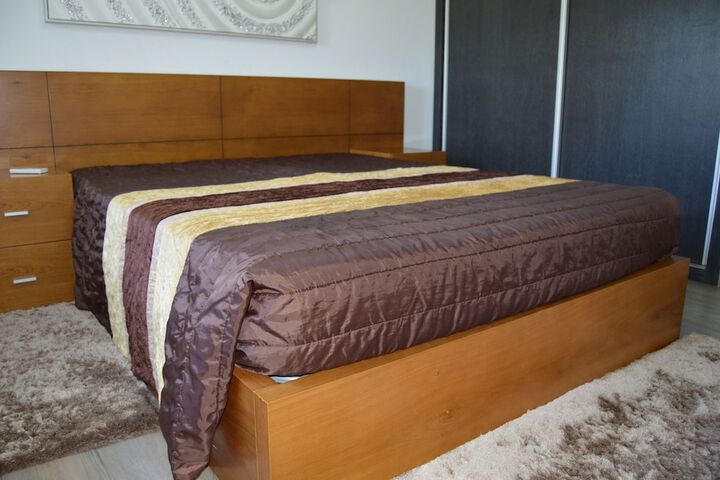 Room 13 of 110
