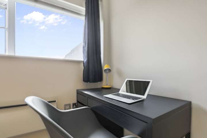 Room 5 of 52