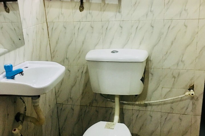 Room 17 of 20